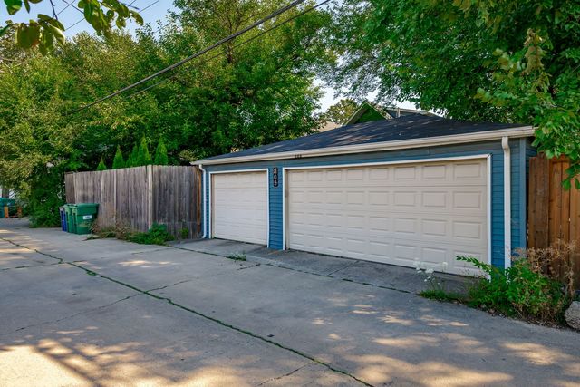 803 S Maple Avenue, Oak Park, IL 60304