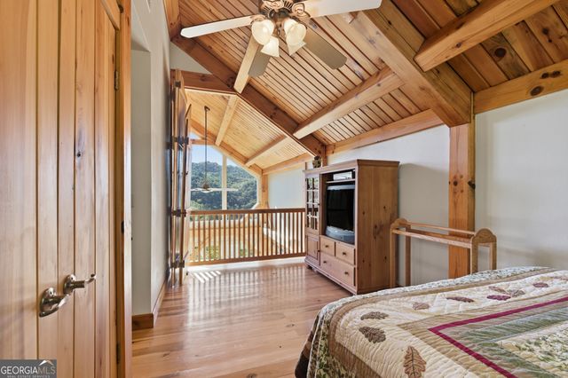 526 Granddaddy Still Road, Scaly Mountain, NC 28775