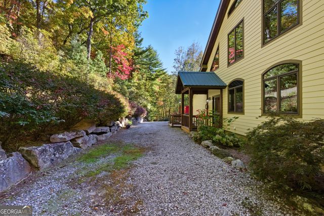 526 Granddaddy Still Road, Scaly Mountain, NC 28775