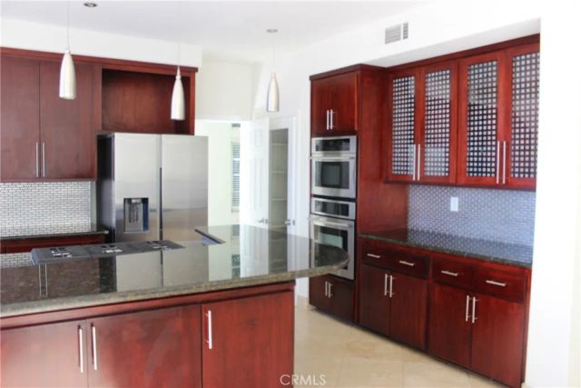 26832 Bridlewood Drive 96, Laguna Hills, CA 92653