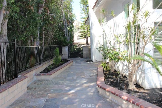 26832 Bridlewood Drive 96, Laguna Hills, CA 92653