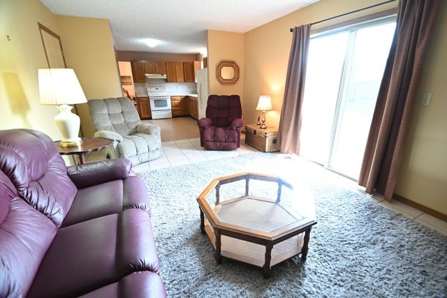 495 Courtland Lane, Pickerington, OH 43147