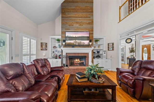 5045 Fawn Valley Drive, Loganville, GA 30052