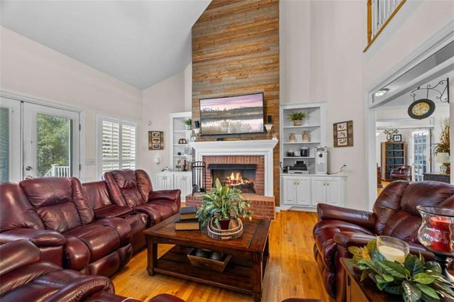 5045 Fawn Valley Drive, Loganville, GA 30052