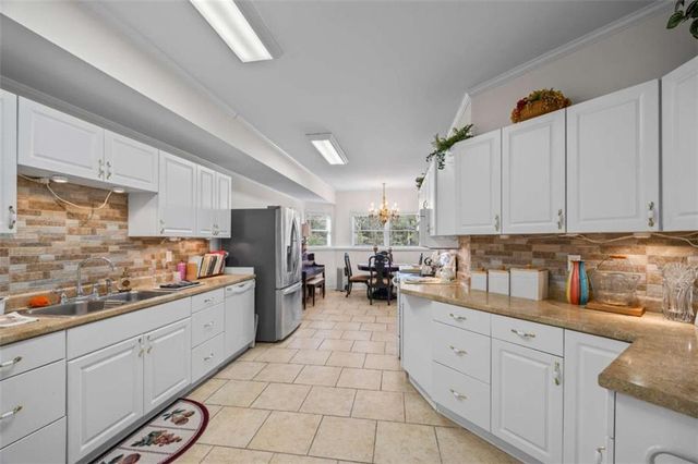 5045 Fawn Valley Drive, Loganville, GA 30052