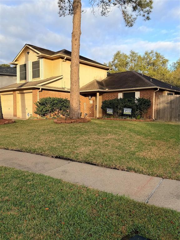 Image 2 of property listing at 22610 Old Church Lane, Katy, TX 77449