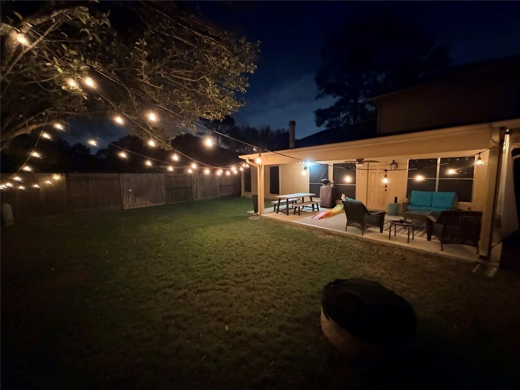 Image 23 of property listing at 22610 Old Church Lane, Katy, TX 77449