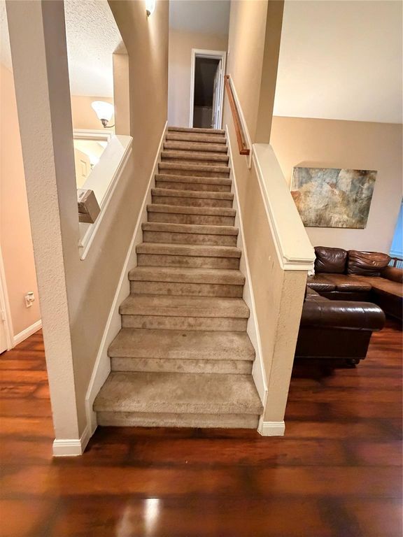 Image 8 of property listing at 22610 Old Church Lane, Katy, TX 77449