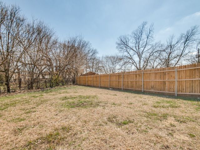 1950 Melrose Street, Arlington, TX 76010