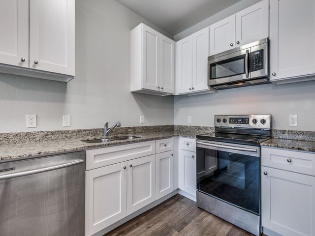 1950 Melrose Street, Arlington, TX 76010