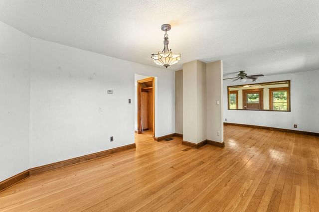 11620 375th Street, North Branch, MN 55056