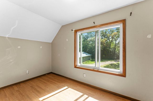 11620 375th Street, North Branch, MN 55056