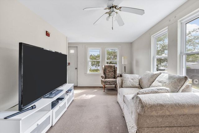 4 Cherry Street, Wareham, MA 02571