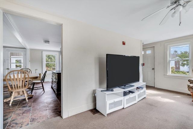 4 Cherry Street, Wareham, MA 02571