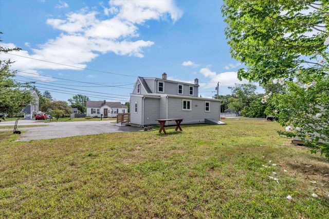 4 Cherry Street, Wareham, MA 02571