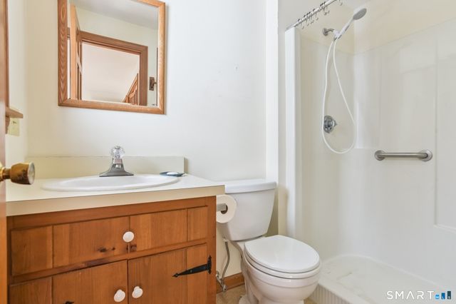 167 Ingham Hill Road, Old Saybrook, CT 06475