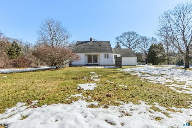 167 Ingham Hill Road, Old Saybrook, CT 06475