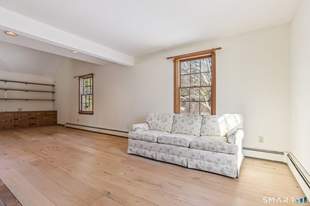 167 Ingham Hill Road, Old Saybrook, CT 06475