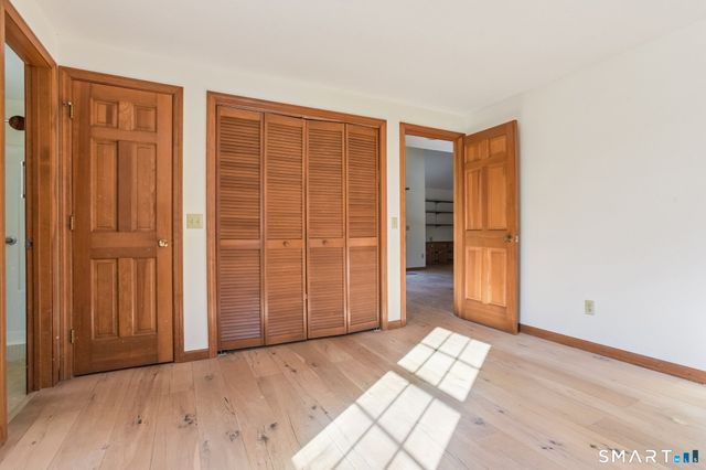 167 Ingham Hill Road, Old Saybrook, CT 06475