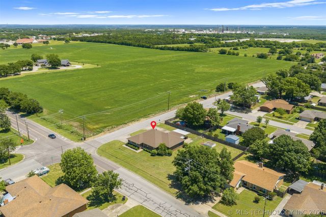 1750 Mt Washington Road, Ardmore, OK 73401