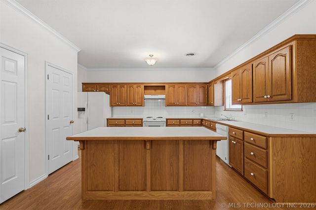 1750 Mt Washington Road, Ardmore, OK 73401