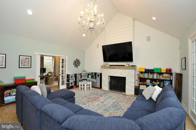 15 LOWBRIDGE PASSAGE, Medford, NJ 08055