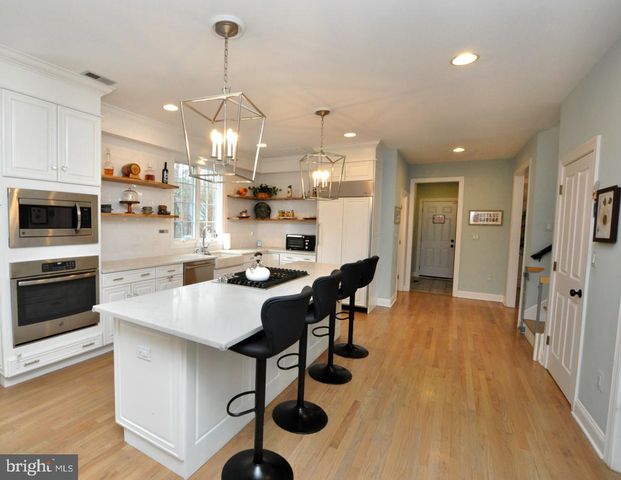 15 LOWBRIDGE PASSAGE, Medford, NJ 08055