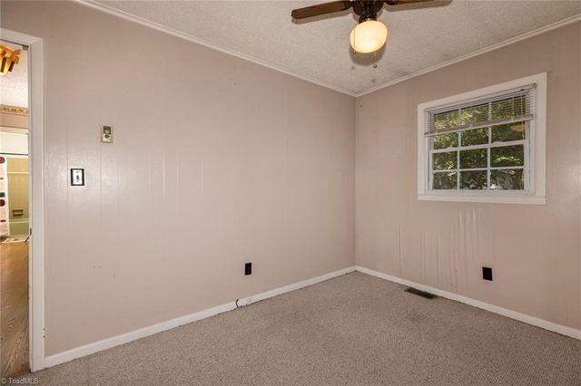 262 Boggs Road, Thomasville, NC 27360