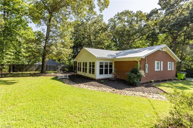 262 Boggs Road, Thomasville, NC 27360