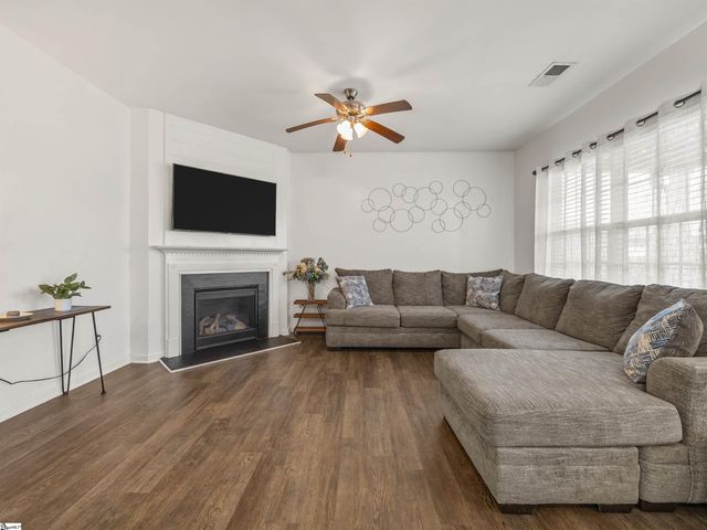 350 Hartleigh Drive, Lyman, SC 29365