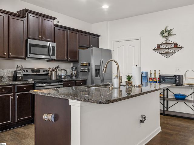 350 Hartleigh Drive, Lyman, SC 29365