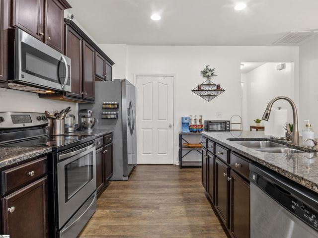 350 Hartleigh Drive, Lyman, SC 29365