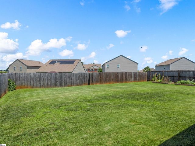 350 Hartleigh Drive, Lyman, SC 29365