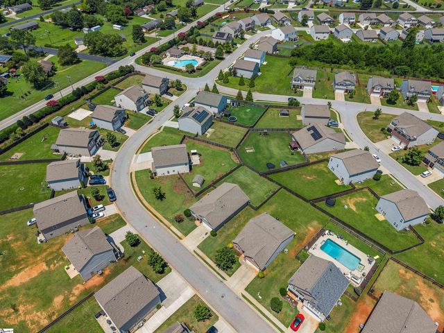 350 Hartleigh Drive, Lyman, SC 29365
