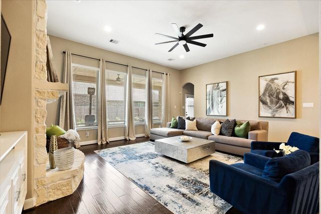 3030 Verde Valley Drive, Manvel, TX 77578