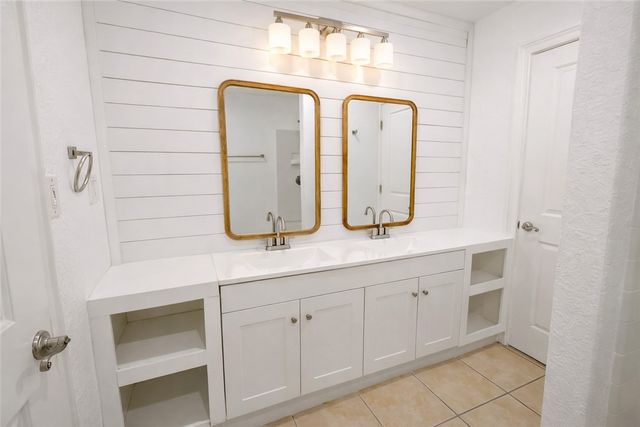 241 14th Place, Vero Beach, FL 32960