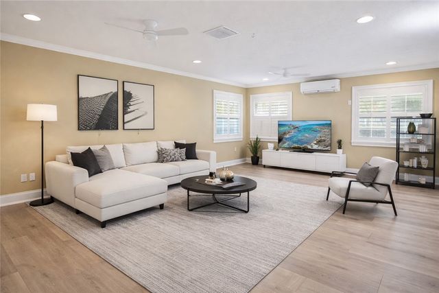 241 14th Place, Vero Beach, FL 32960