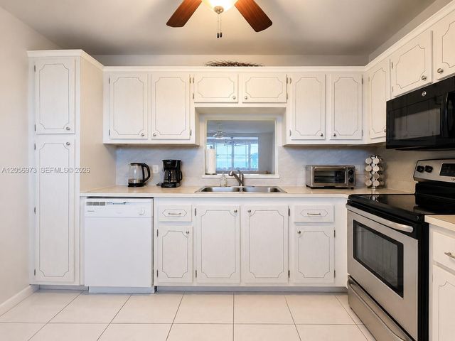 301 NE 14th Ave 507, Hallandale Beach, FL 33009