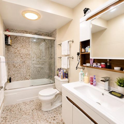 301 NE 14th Ave 507, Hallandale Beach, FL 33009