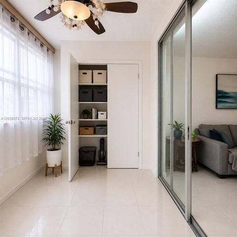 301 NE 14th Ave 507, Hallandale Beach, FL 33009
