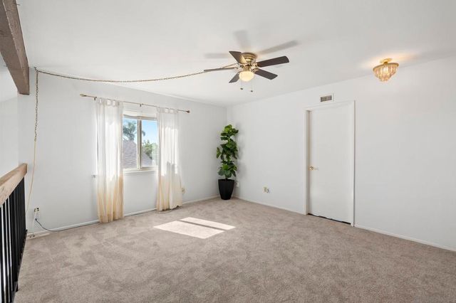 7986 Merrington Pl, San Diego, CA 92126