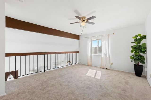 7986 Merrington Pl, San Diego, CA 92126