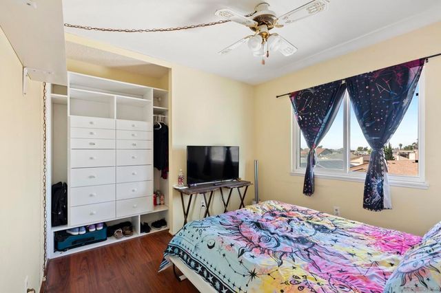 7986 Merrington Pl, San Diego, CA 92126