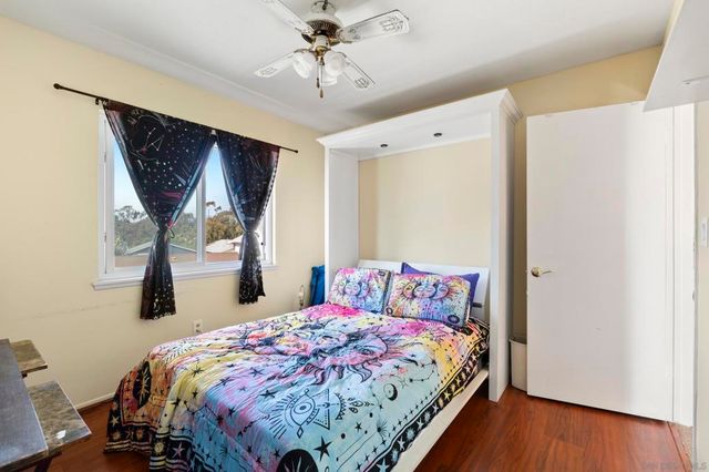 7986 Merrington Pl, San Diego, CA 92126