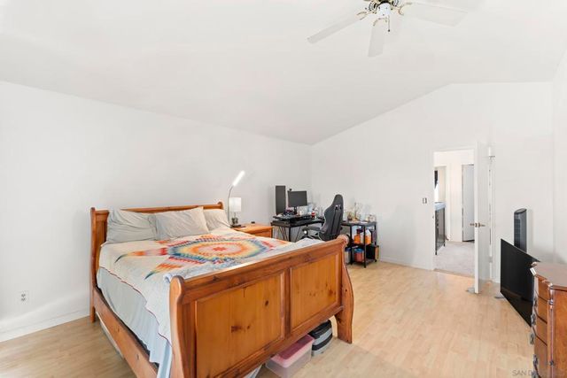 7986 Merrington Pl, San Diego, CA 92126