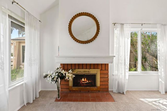 7986 Merrington Pl, San Diego, CA 92126