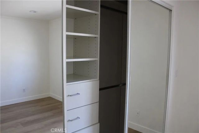 5145 Yarmouth 19, Encino, CA 91316