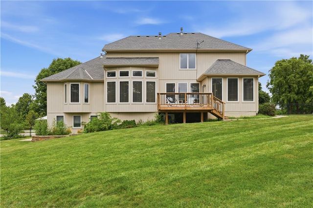 400 Bitter Creek Road, Lee's Summit, MO 64086
