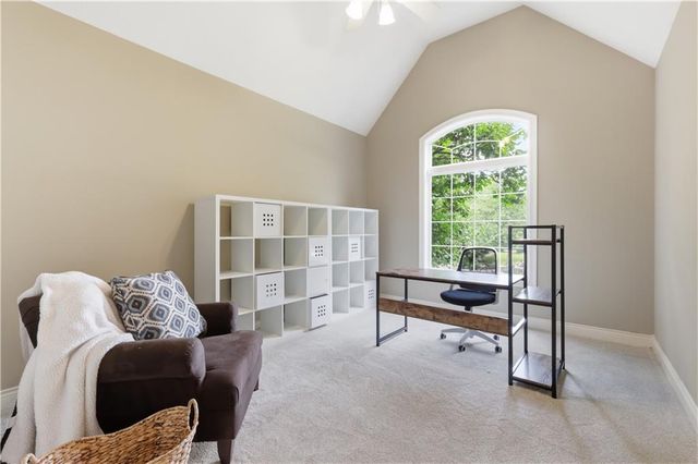 400 Bitter Creek Road, Lee's Summit, MO 64086