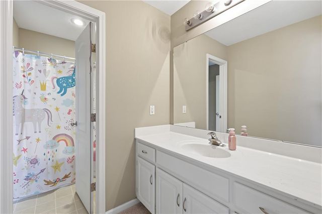 400 Bitter Creek Road, Lee's Summit, MO 64086